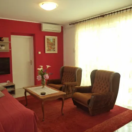 Valeriana Appartamento *